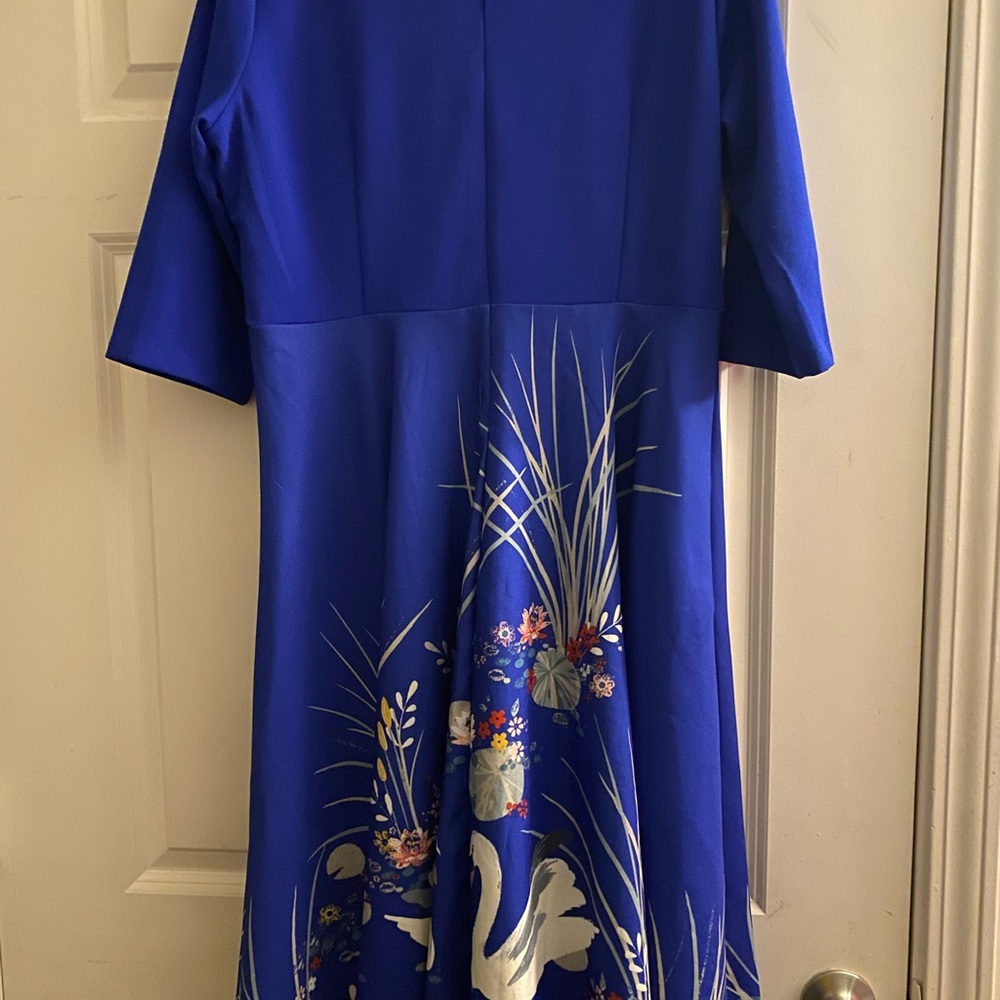 Elegant Blue Floral Dress